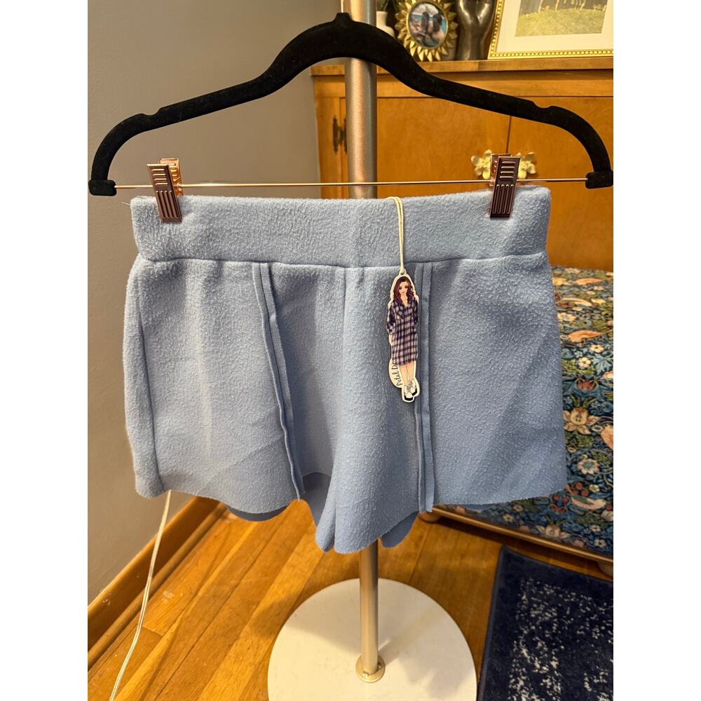 NWT Petal Dew Dusty Blue Felt Structured Shorts Sz. M